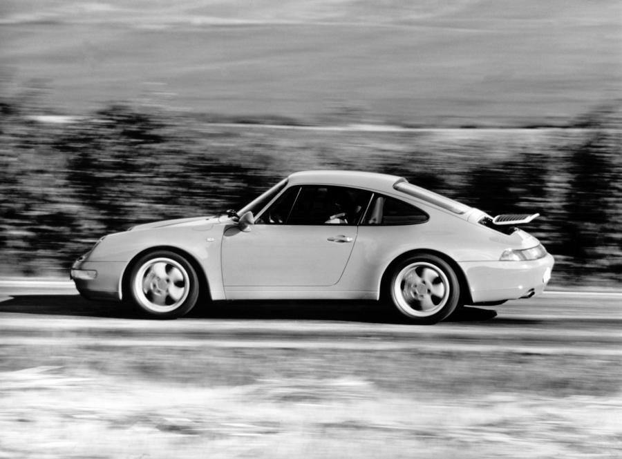  Porsche 911 Carrera 4 3.6 Coupe 1994 года  (фото 4 из 4)